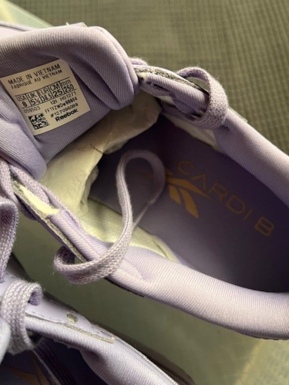 Cardi B Design - Reebok Classic - Picture 3 of 5